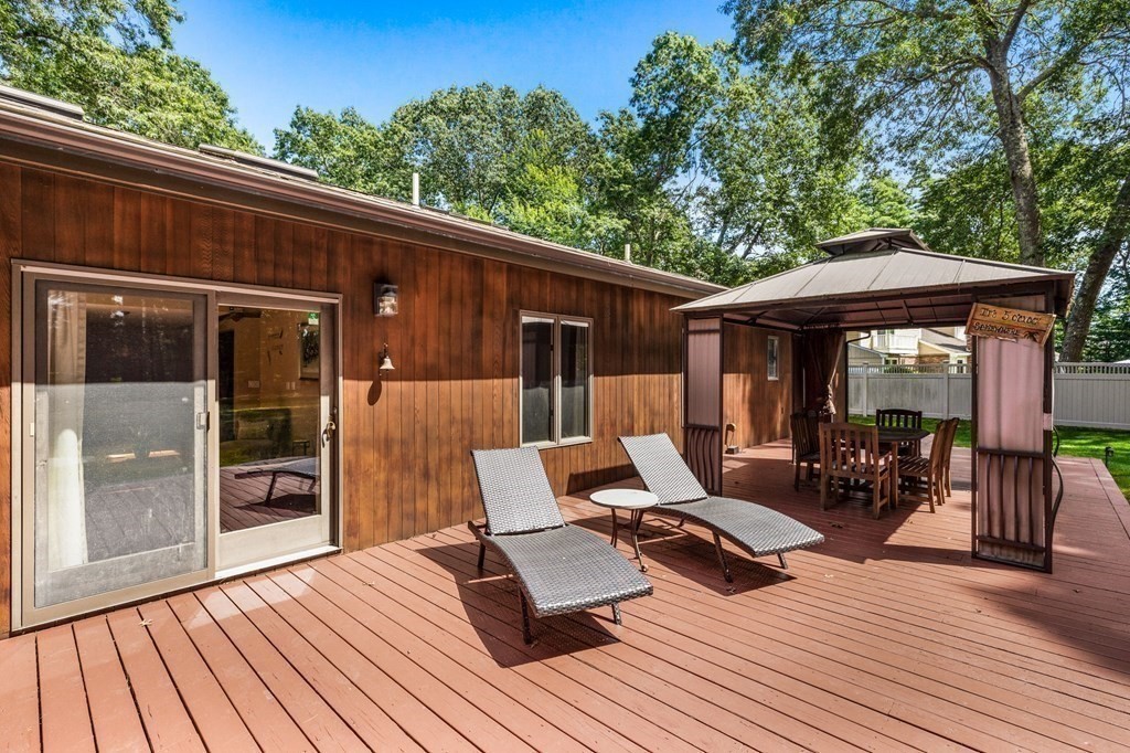 62 Lowell Road Pembroke, MA 02359 - Photo 34 of 42 Gallery Image 34