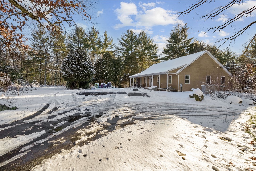 460 Ten Rod Road Exeter, RI 02822 - Photo 2 of 29