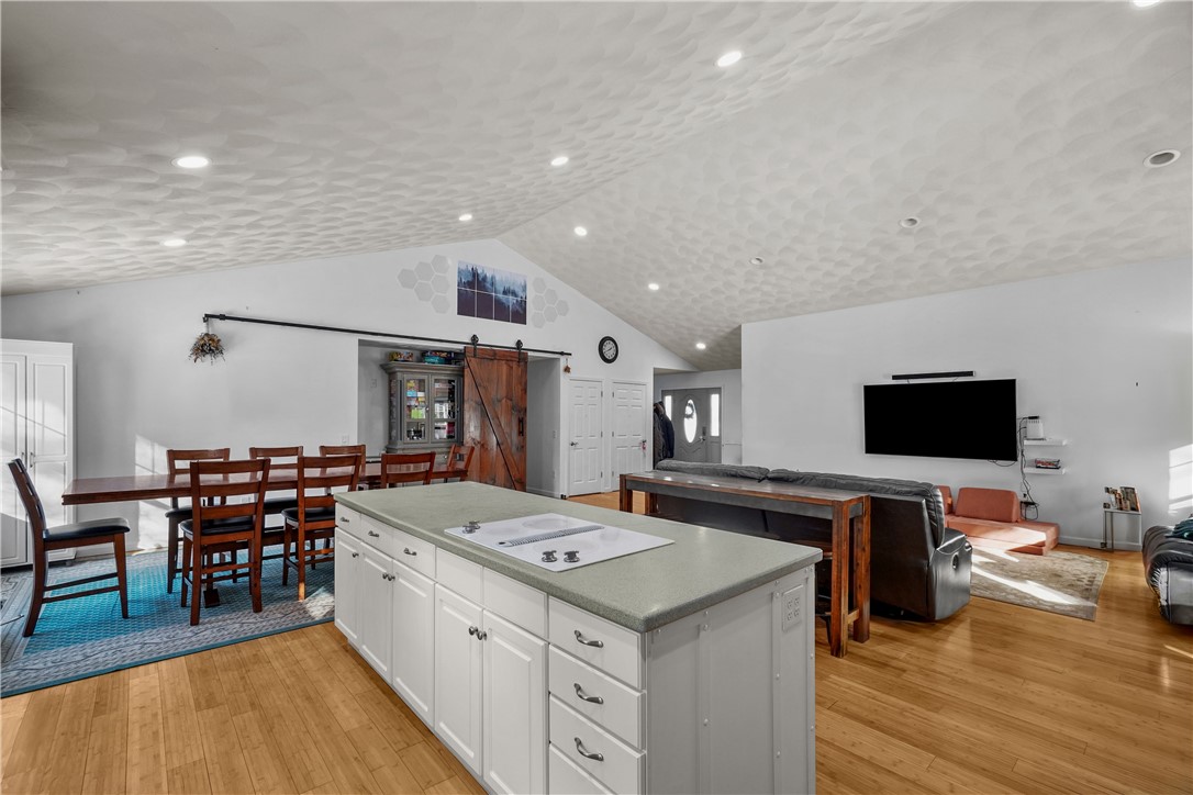 460 Ten Rod Road Exeter, RI 02822 - Photo 6 of 29