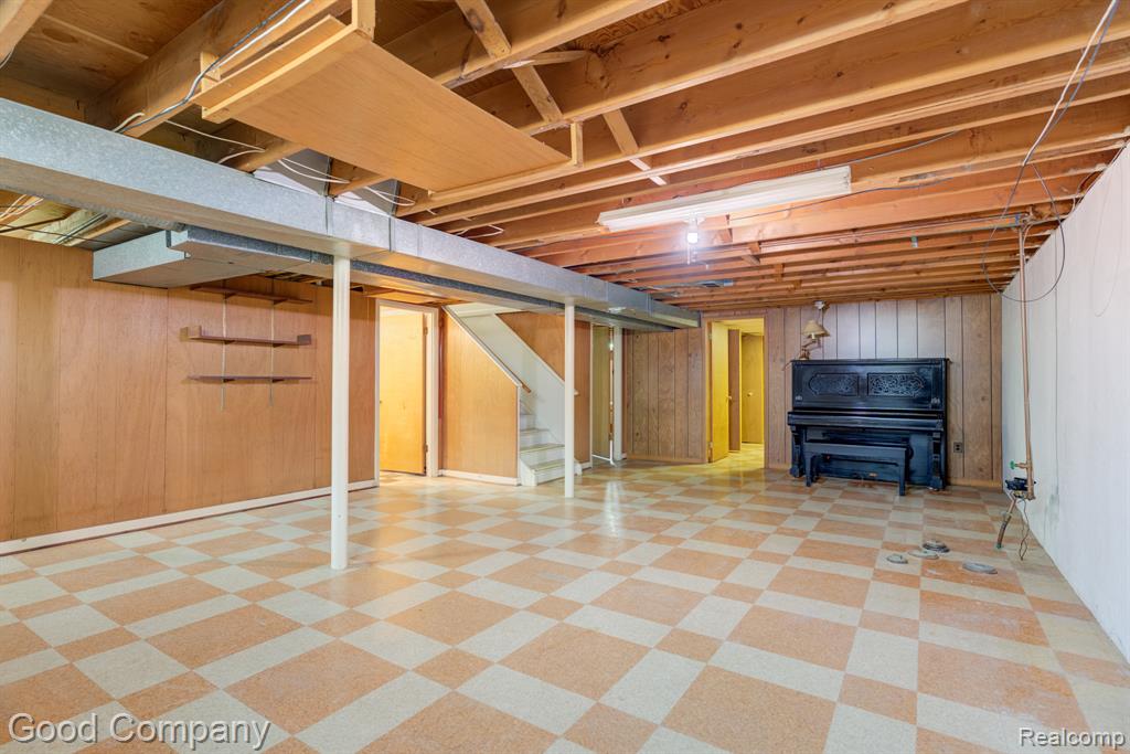 1815 Massoit Road Royal Oak, MI 48073 - Photo 45 of 60 Gallery Image 45