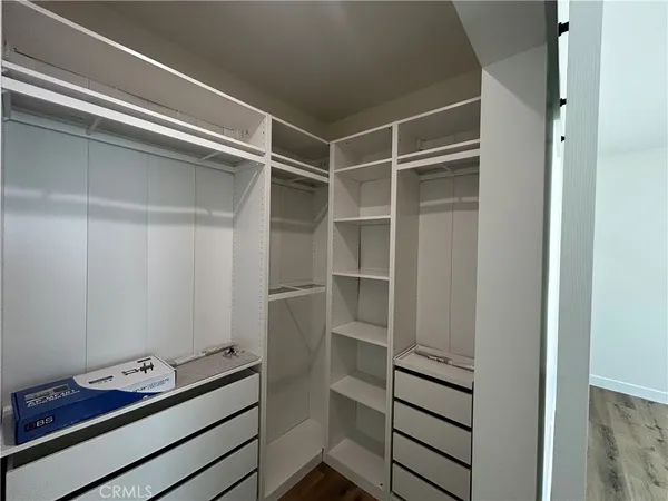 $4,195 | 1016 North Ontario Street, Unit 1018, Burbank, CA 91505