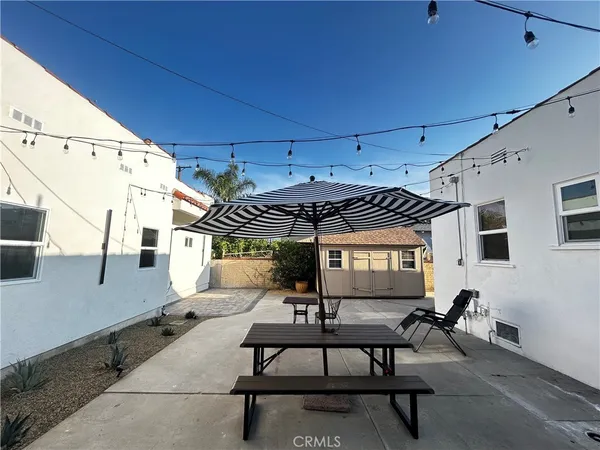 a view of a patio