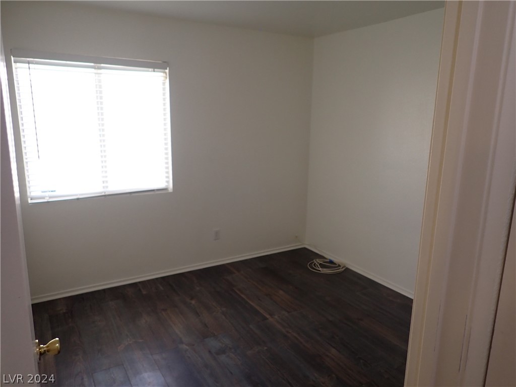 872 Adobe Flat Drive Henderson, NV 89011 - Photo 17 of 44 3rd Bedroom