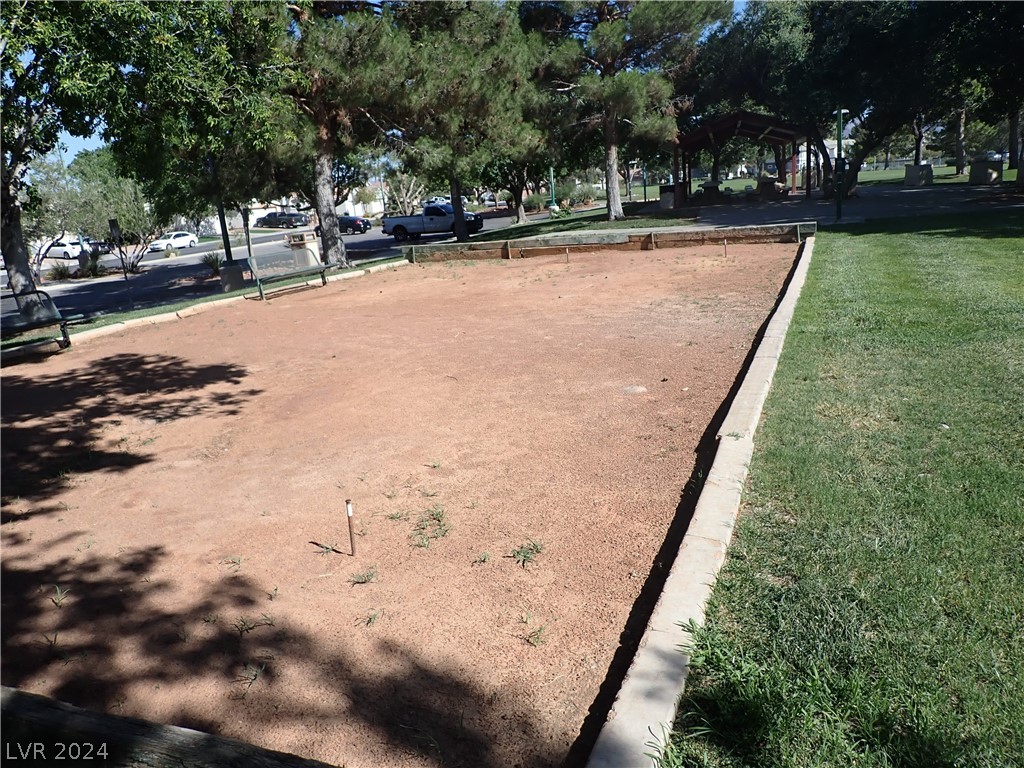 872 Adobe Flat Drive Henderson, NV 89011 - Photo 41 of 44 Horseshoes