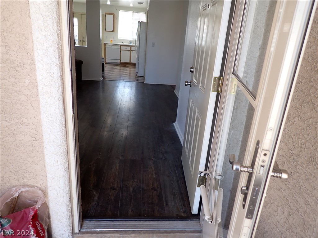 872 Adobe Flat Drive Henderson, NV 89011 - Photo 6 of 44 Front Entrance - Going Inside