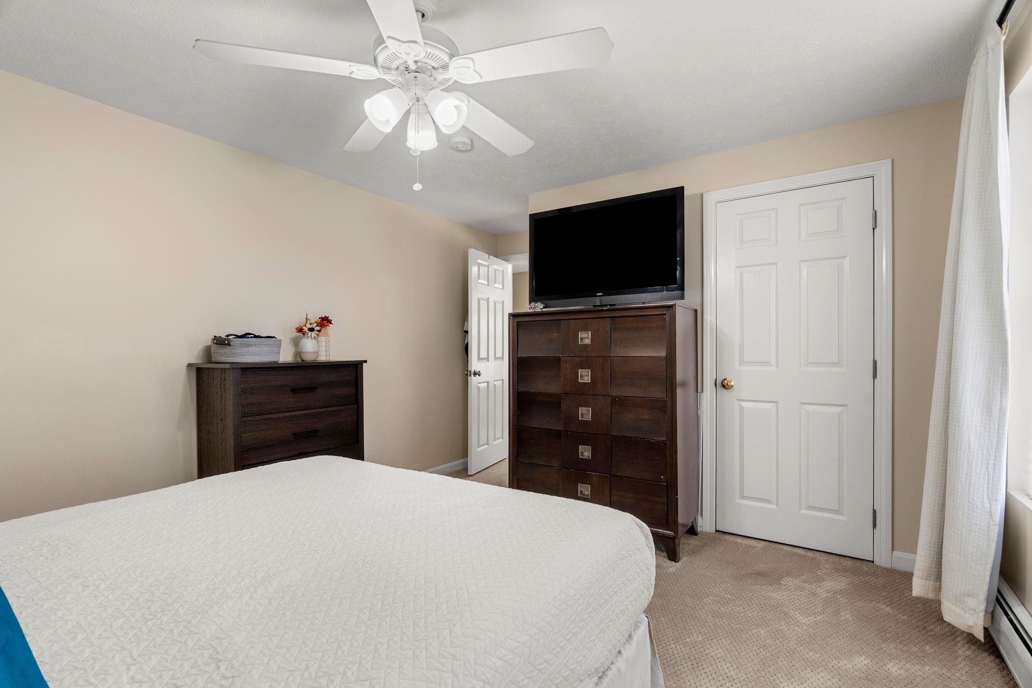 139 Old Town Road, Unit B Weare, NH 03281 - Photo 14 of 39