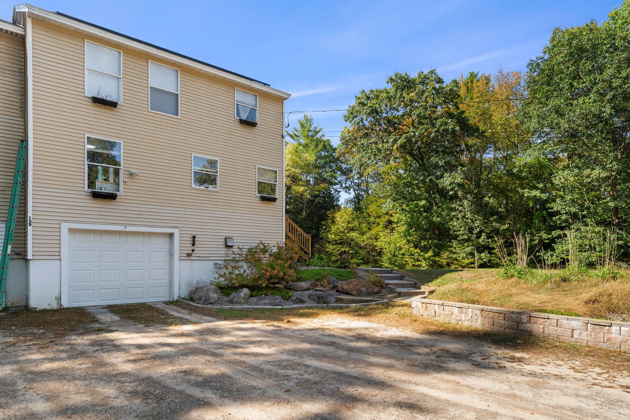 139 Old Town Road, Unit B Weare, NH 03281 - Photo 26 of 39