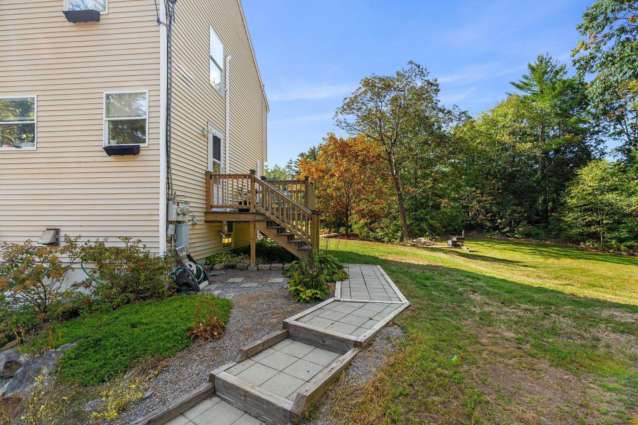 139 Old Town Road, Unit B Weare, NH 03281 - Photo 30 of 39