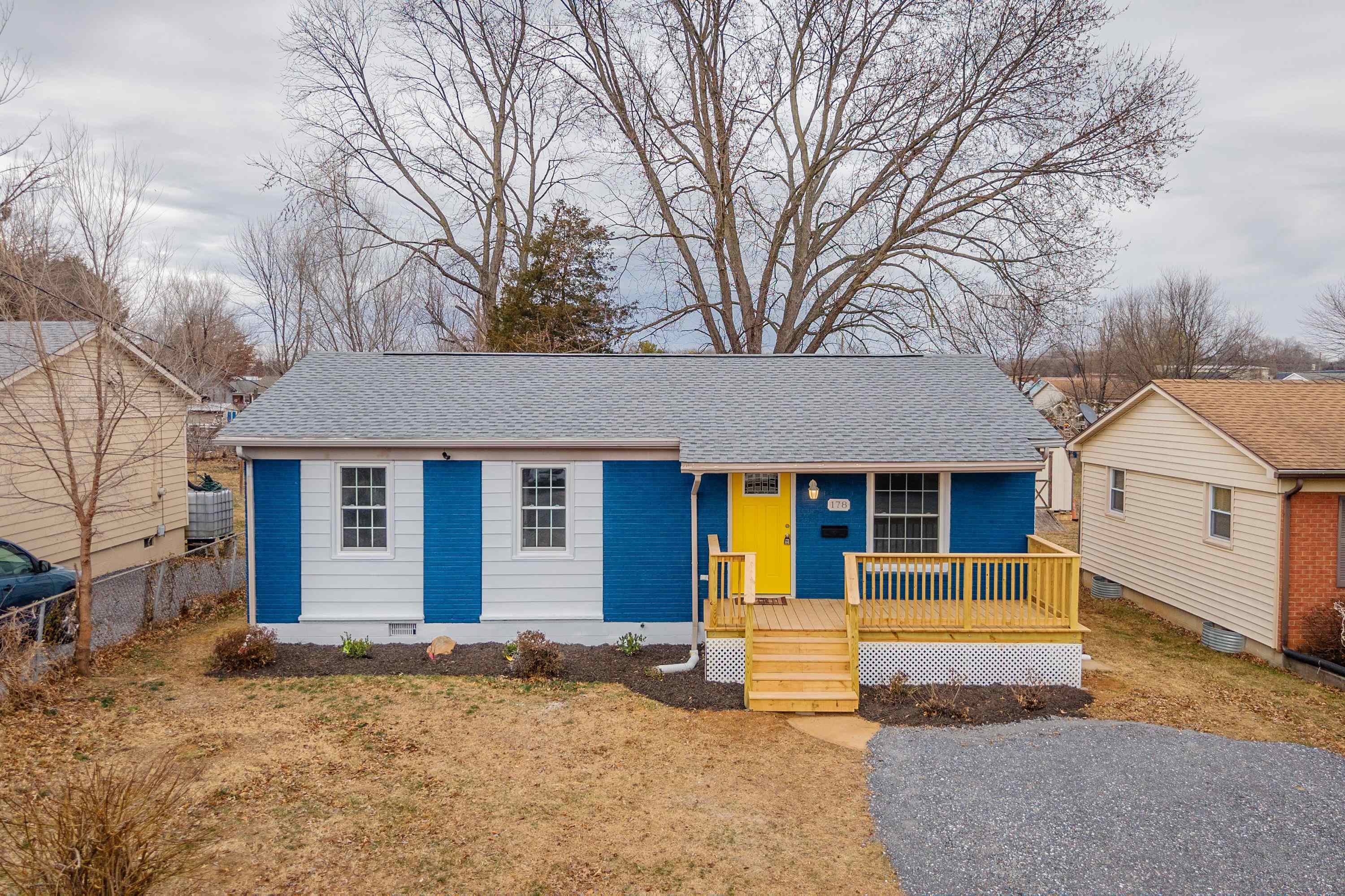 178 Suter Street Harrisonburg, VA 22802 - Photo 36 of 73 a front view of a house with yard and trees