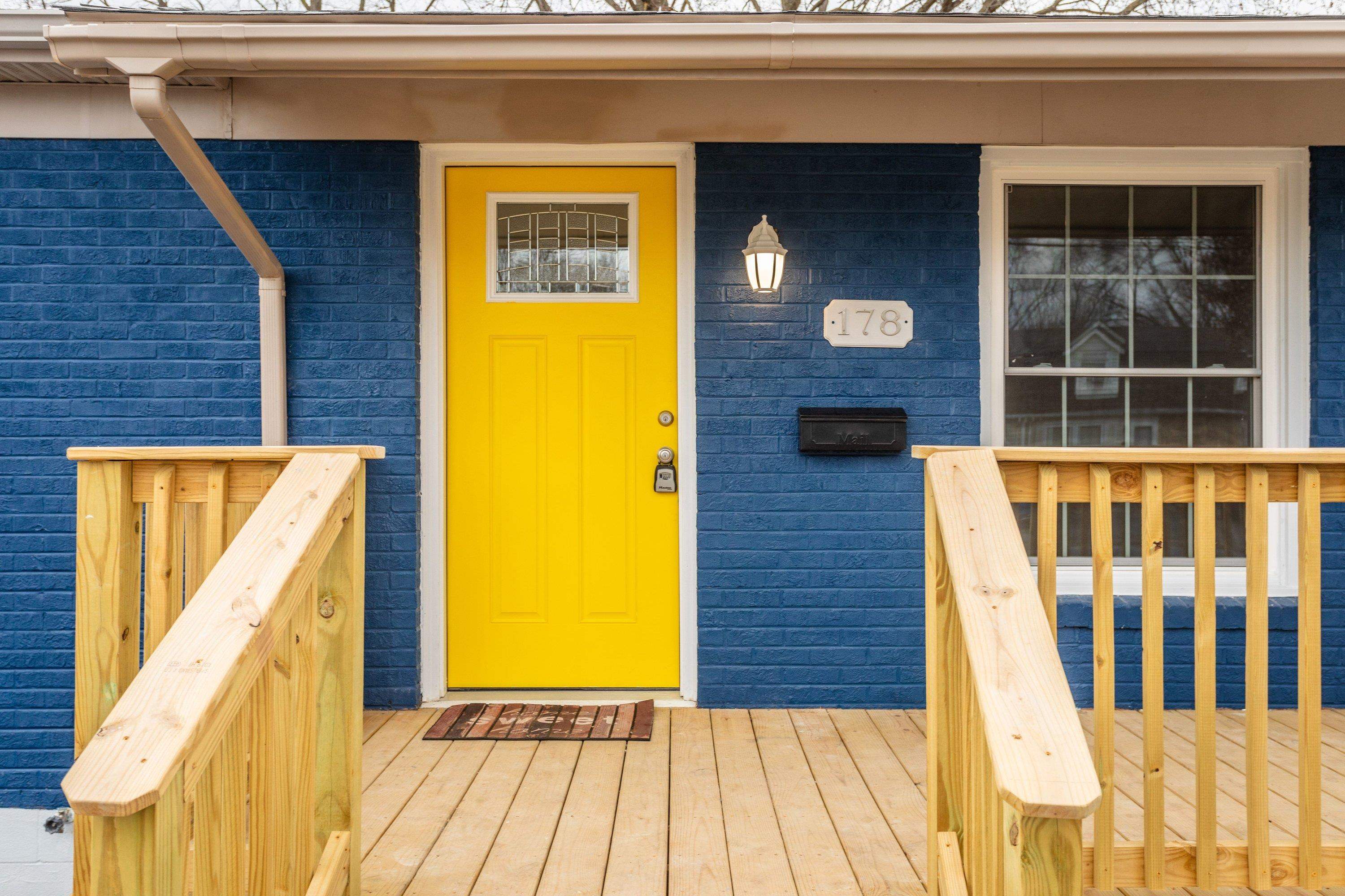 178 Suter Street Harrisonburg, VA 22802 - Photo 43 of 73 The front view of the single family home, newly renovated, and ready for new owners! The front view highlights the spacious front deck space, over-sized driveway, updated roof, and large, level, yard area.