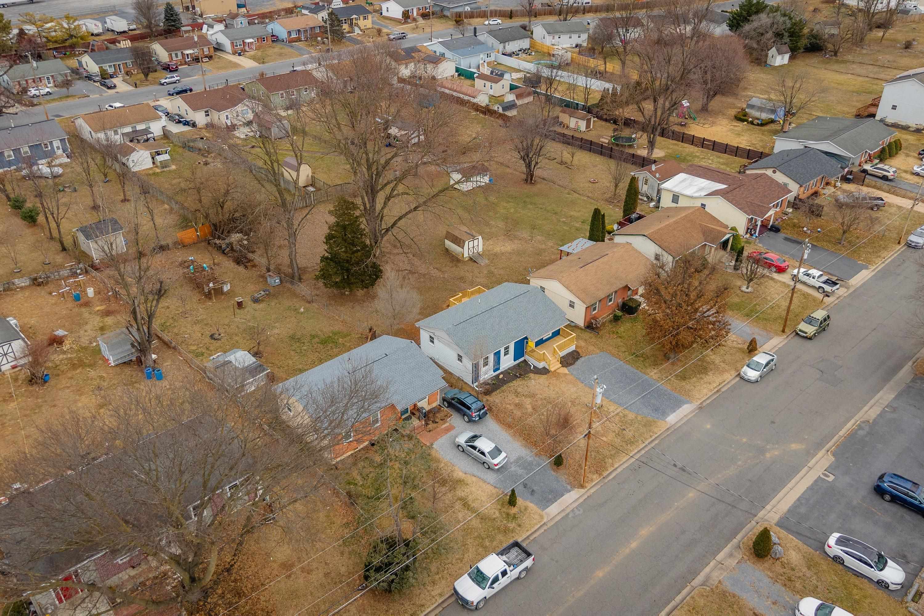178 Suter Street Harrisonburg, VA 22802 - Photo 57 of 73 an aerial view of residential houses with outdoor space