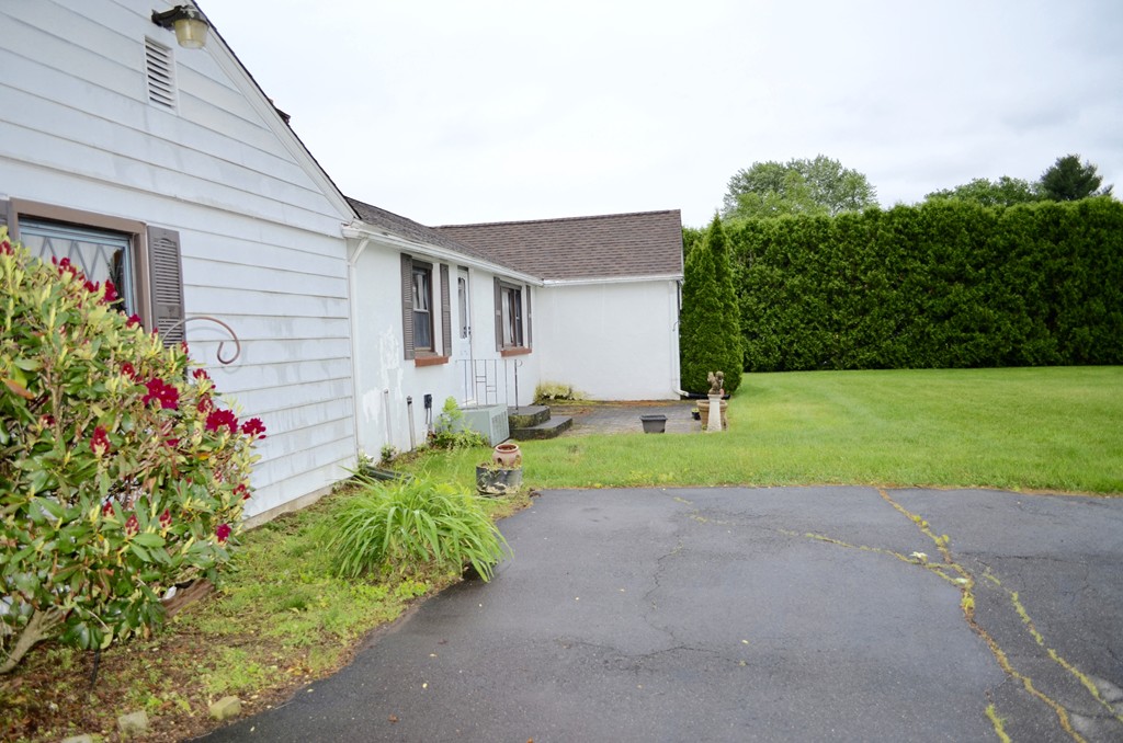 63 Springfield Street Wilbraham, MA 01095 - Photo 21 of 22 Gallery Image 21