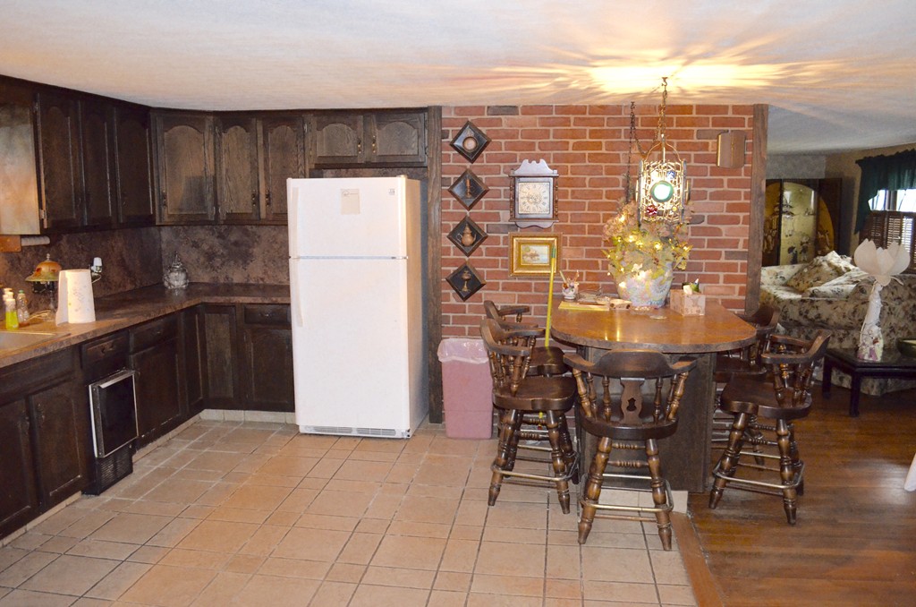 63 Springfield Street Wilbraham, MA 01095 - Photo 8 of 22 Gallery Image 8