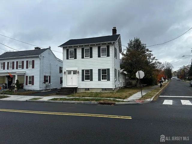 $3,700 | 47 Church Street, Allentown, NJ 08501