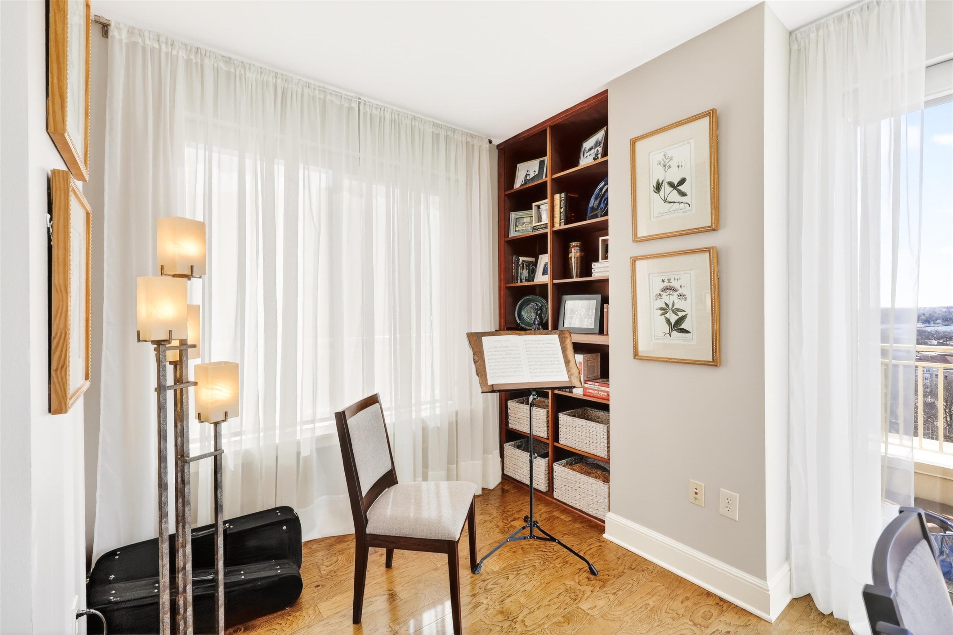 333 West Mifflin Street, Unit 1251 Madison, WI 53703 - Photo 13 of 57