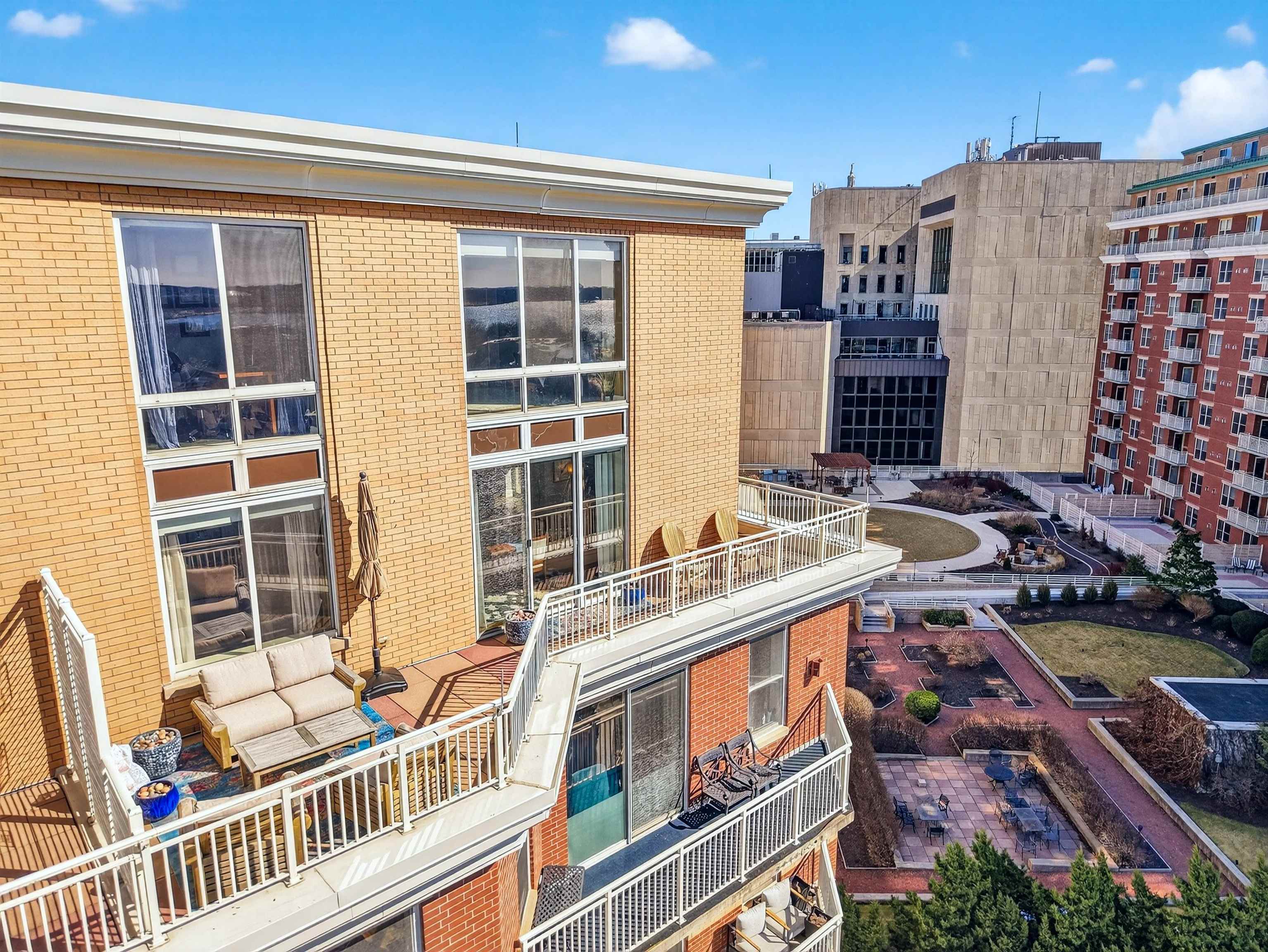 333 West Mifflin Street, Unit 1251 Madison, WI 53703 - Photo 43 of 57