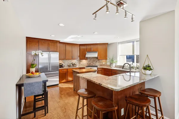 $1,800,000 | 333 West Mifflin Street, Unit 1251, Madison, WI 53703