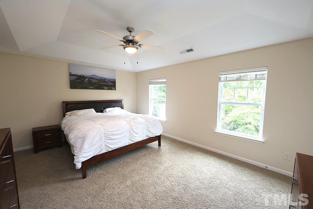 2407 Swans Rest Way Raleigh, NC 27606 - Photo 5 of 24