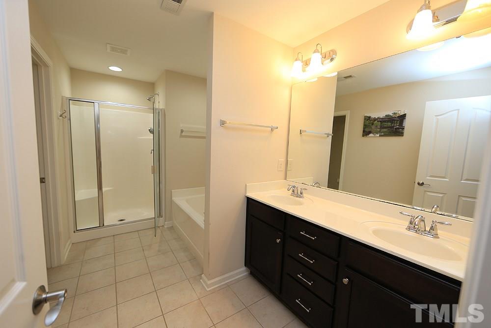 2407 Swans Rest Way Raleigh, NC 27606 - Photo 7 of 24