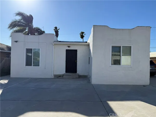 $1,800 | 1148 Bobbett Drive, San Bernardino, CA 92410