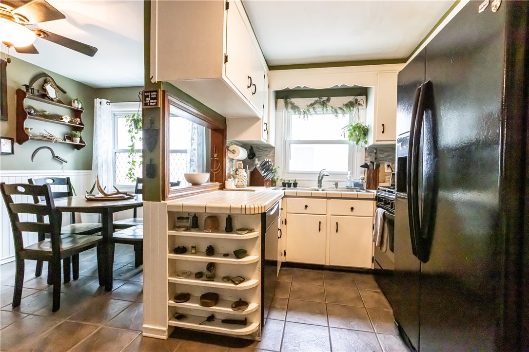 200 Unit Street Providence, RI 02909 - Photo 13 of 31