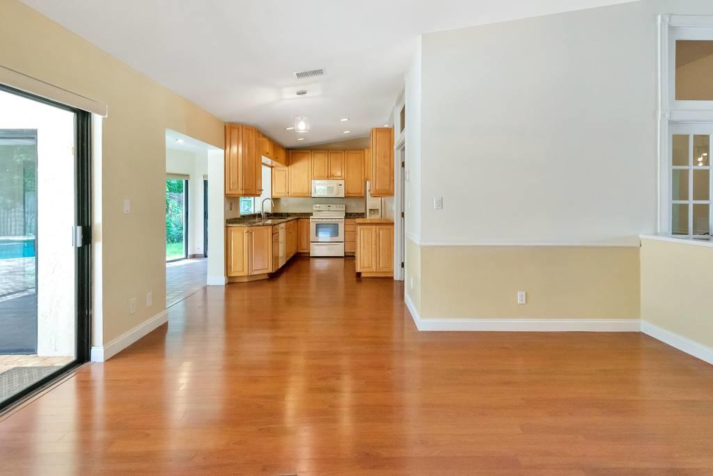 2434 Northwest 30th Street Boca Raton, FL 33431 - Photo 20 of 55 2434 - 27