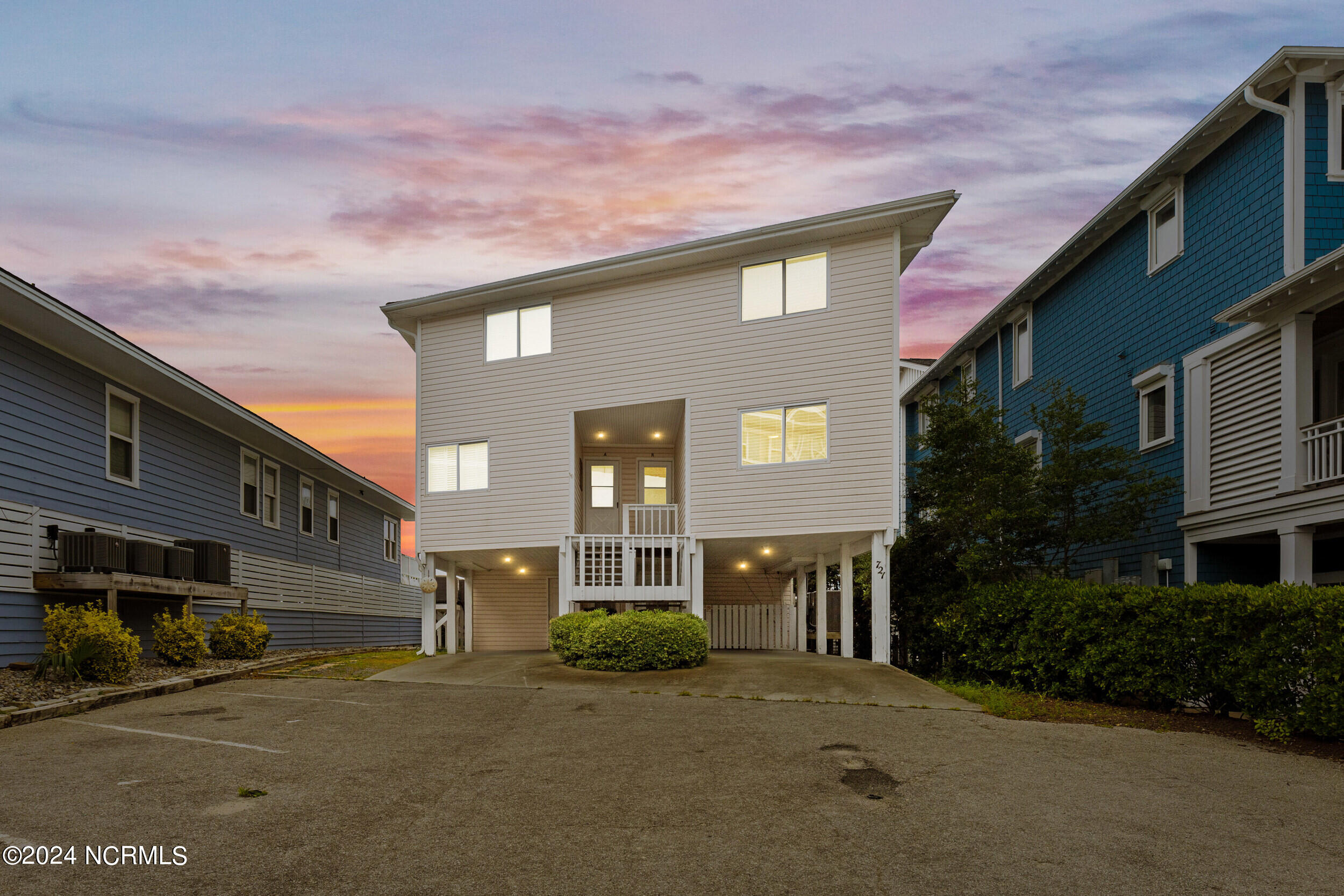 721 South Lumina Avenue, Unit 2 Wrightsville Beach, NC 28480 - Photo 1 of 61 721sluminaaveunit1_00001