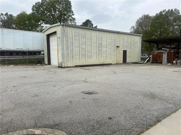 $6,000 | 2335 Monroe Drive, Gainesville, GA 30507