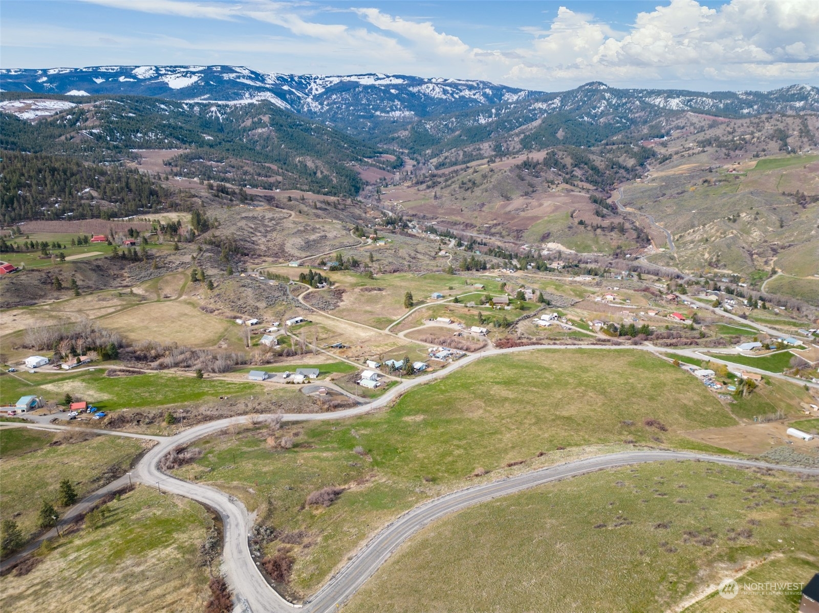 2-nna Wheeler Hill Road Wenatchee, WA 98801 - Photo 8 of 22 Gallery Image 8