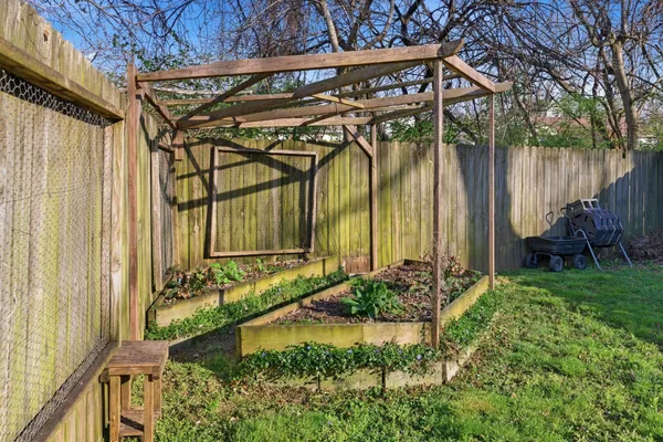 $4,000 | 2438 Inga Street, Nashville, TN 37206