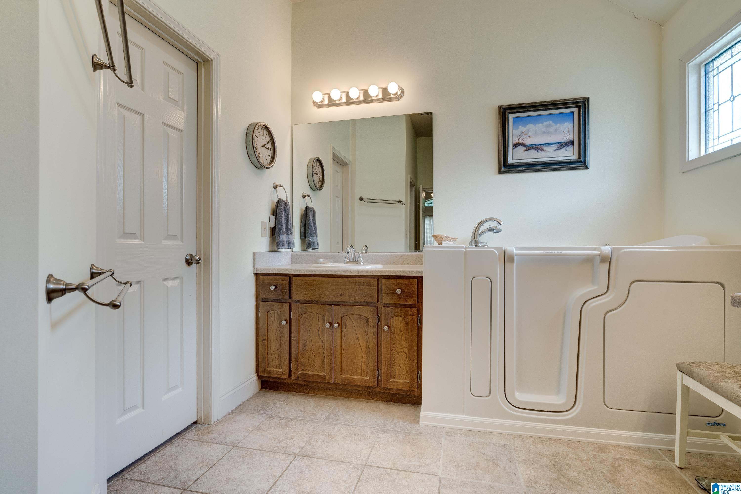3601 Hilltop Road Southeast Bessemer, AL 35022 - Photo 20 of 32