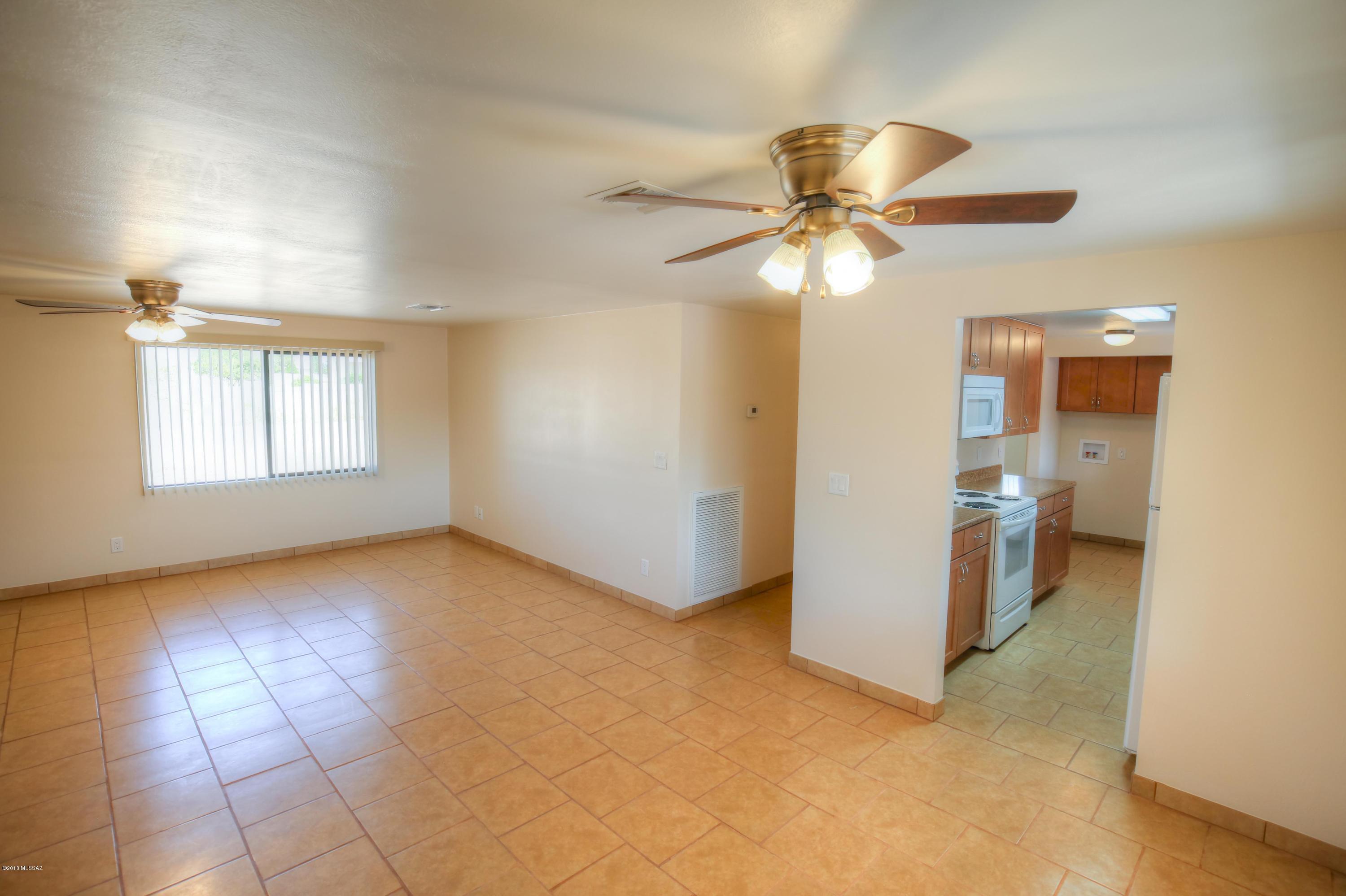 6006 East Hermans Road, Unit 2 Tucson, AZ 85756 - Photo 7 of 25