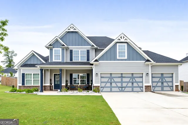 $589,990 | 35 Pinehaven Drive, Newnan, GA 30265