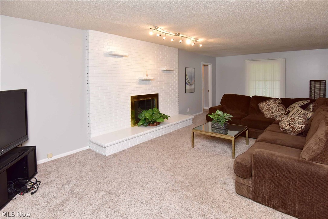 305 Wyant Road Akron, OH 44313 - Photo 14 of 29 Gallery Image 14