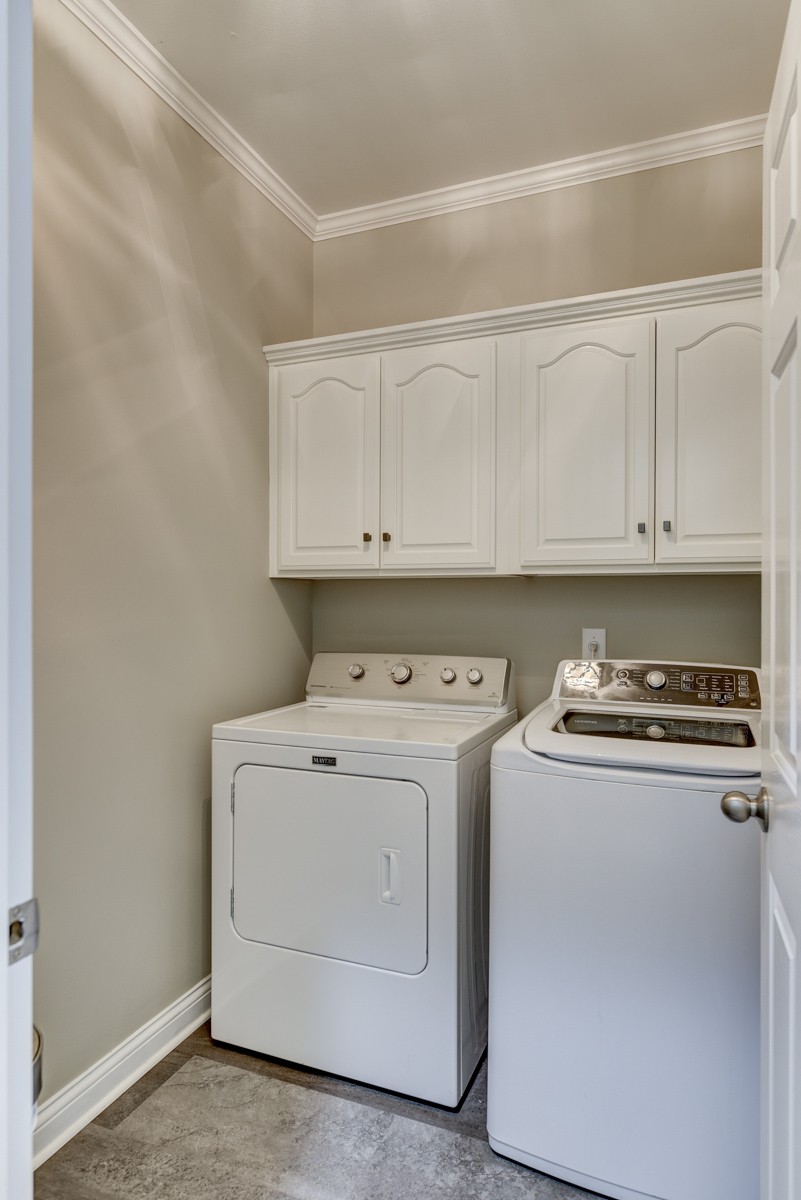 450 North Denny Road Lebanon, TN 37087 - Photo 29 of 65 a utility room with dryer and washer