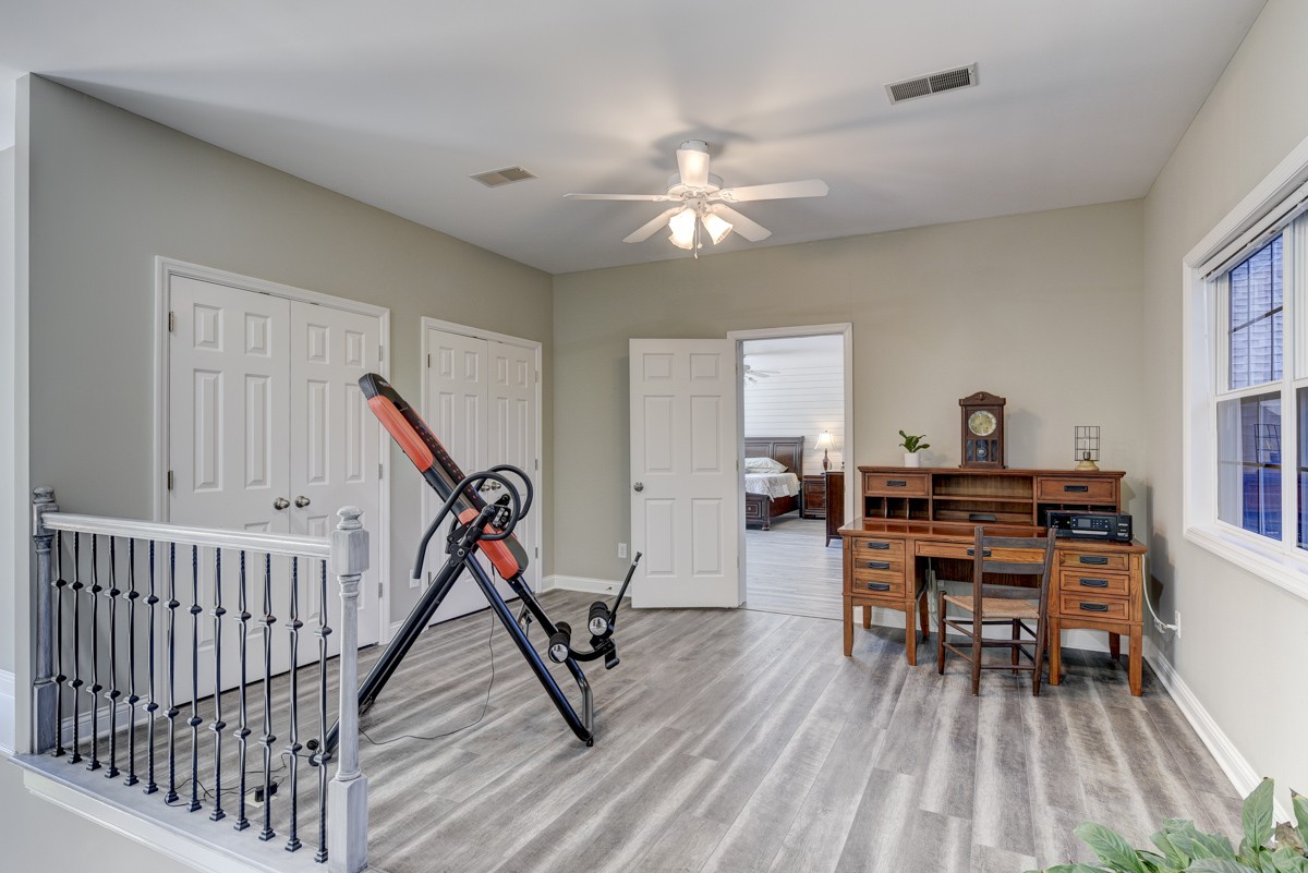 450 North Denny Road Lebanon, TN 37087 - Photo 30 of 65 a work room with furniture and wooden floor