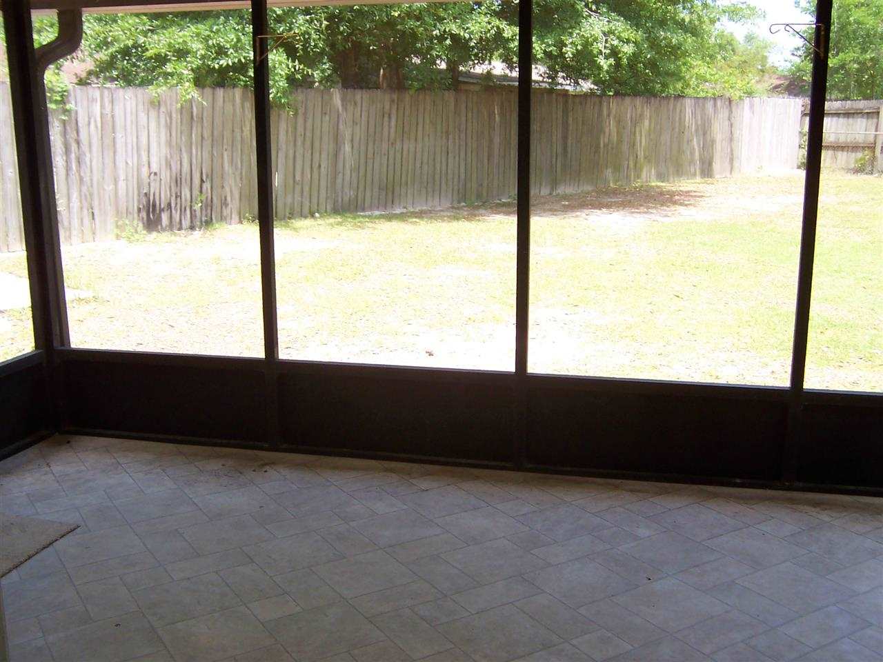 7130 Oakcliff Road Pensacola, FL 32526 - Photo 5 of 10 Gallery Image 5