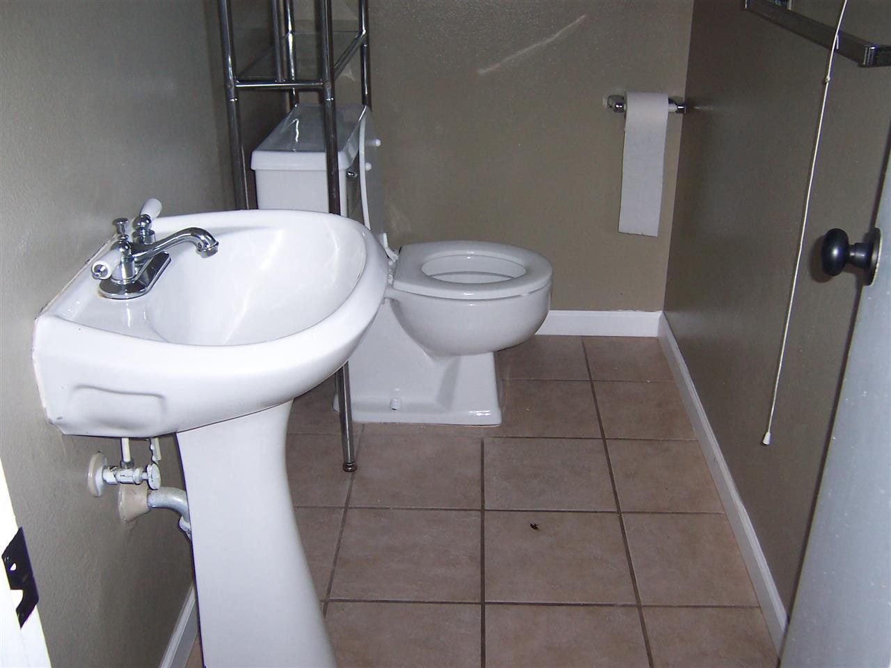 7130 Oakcliff Road Pensacola, FL 32526 - Photo 8 of 10 Gallery Image 8