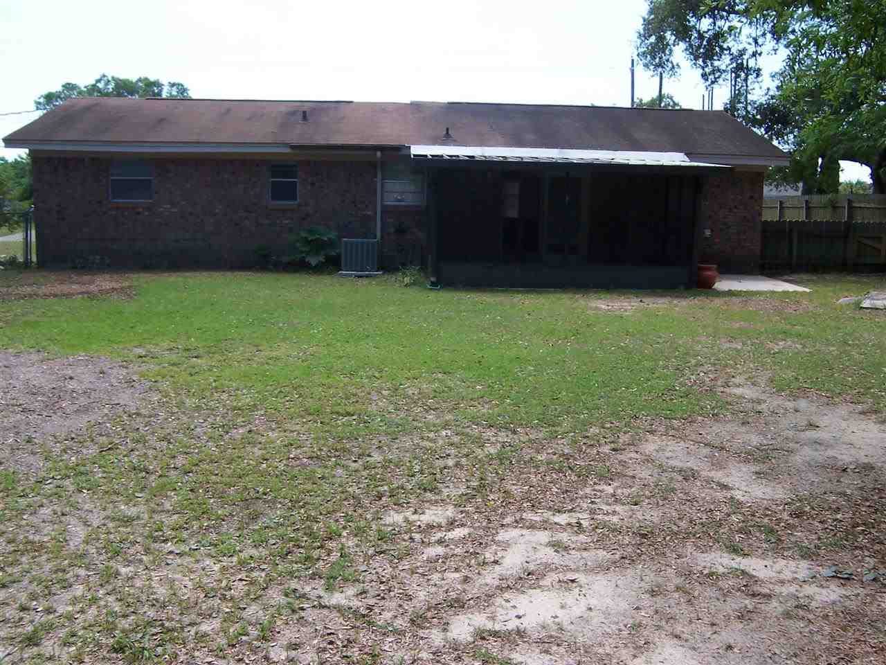 7130 Oakcliff Road Pensacola, FL 32526 - Photo 9 of 10 Gallery Image 9