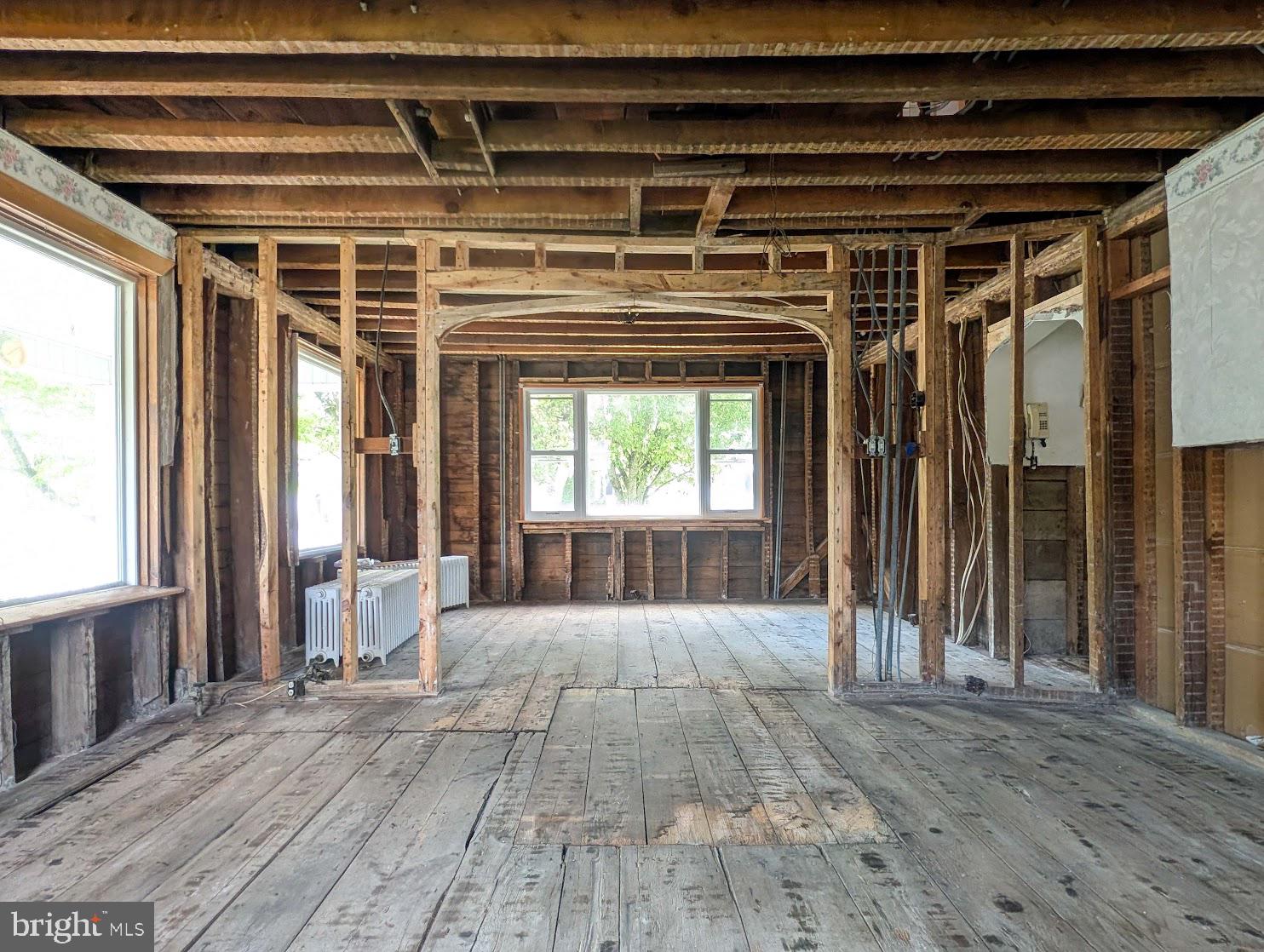 601 16th Street Saxton, PA 16678 - Photo 24 of 57 a view of empty room