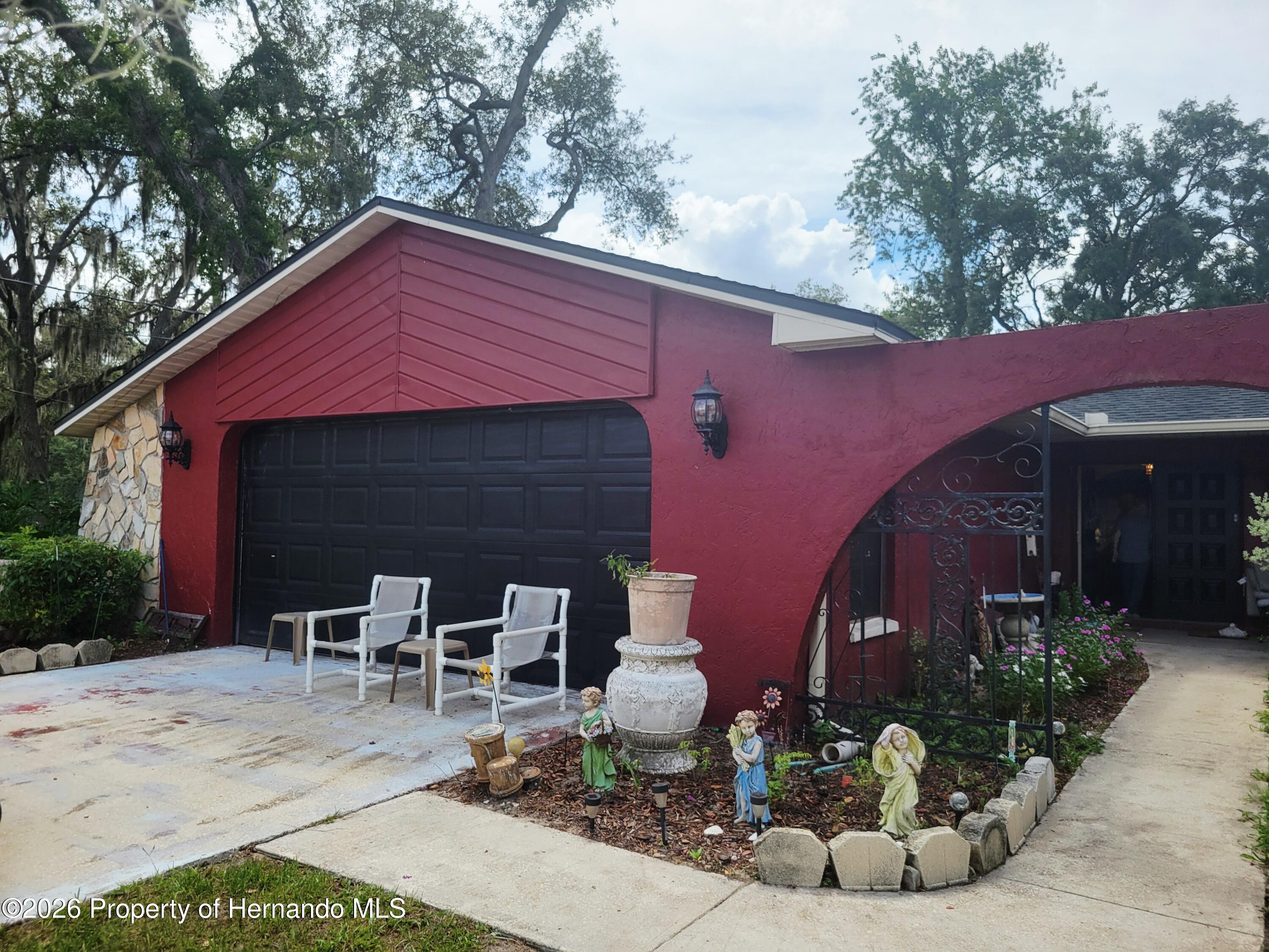 8962 Jena Road Spring Hill, FL 34608 - Photo 4 of 40