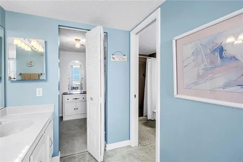 $529,900 | 6265 Sun Boulevard, Unit 605, St. Petersburg, FL 33715