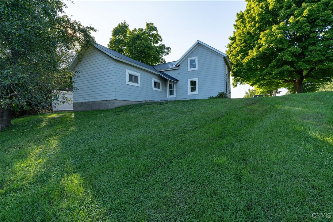 18036 Allen Road Brownville, NY 13601 - Photo 3 of 41