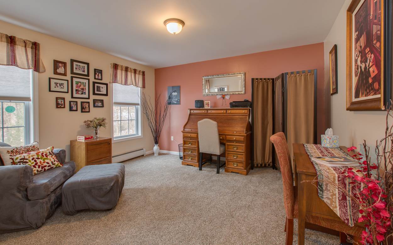 212 Richmond Road Troy, NH 03465 - Photo 4 of 40 Gallery Image 4