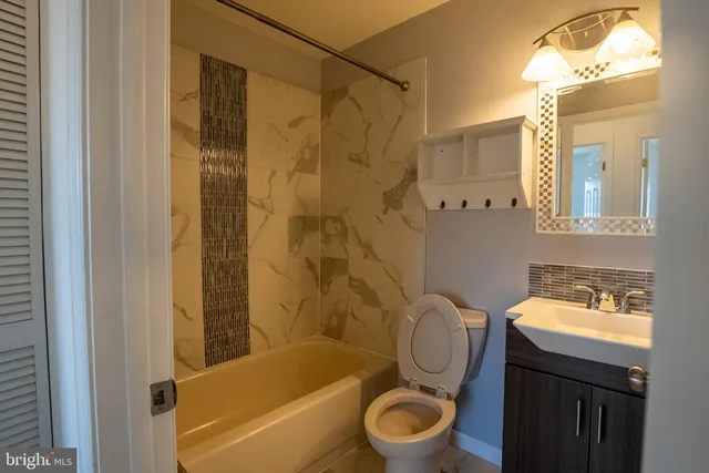 a view of a room with an entryway