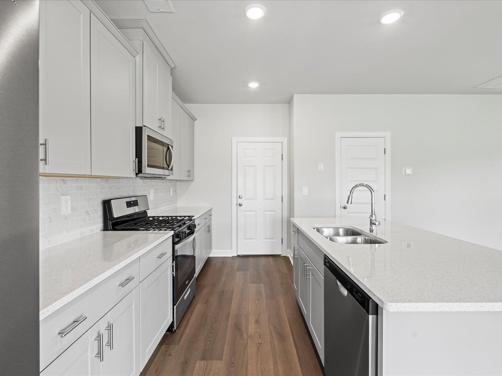 701 Whitebark Drive Anderson, SC 29621 - Photo 31 of 35