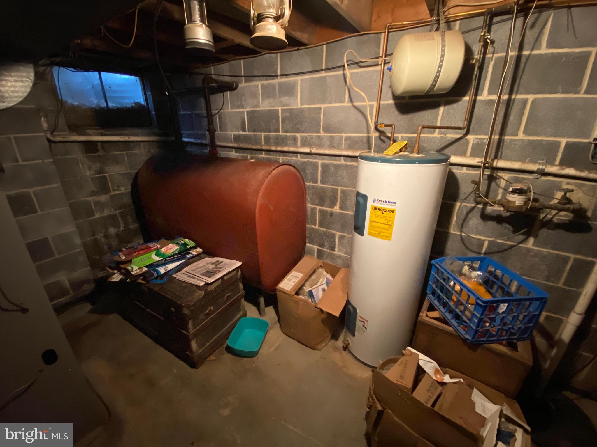 4612 Coventry Road Harrisburg, PA 17109 - Photo 20 of 20 UTILITY ROOM