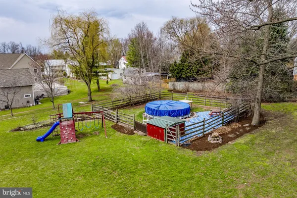 $400,000 | 339 South Market Street, Newmanstown, PA 17073