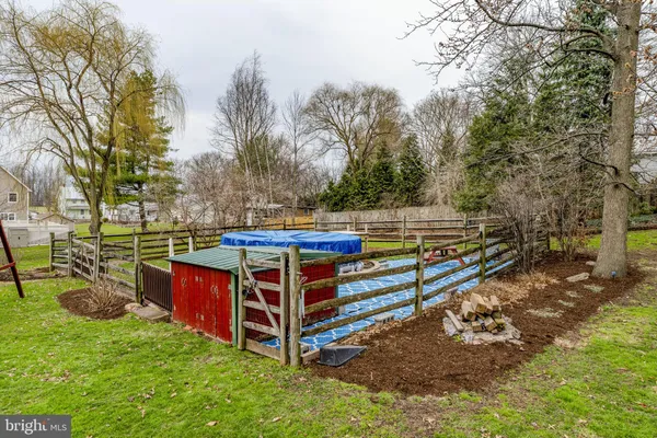 $400,000 | 339 South Market Street, Newmanstown, PA 17073