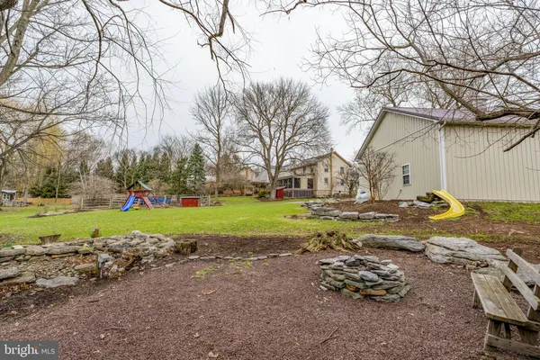 $400,000 | 339 South Market Street, Newmanstown, PA 17073
